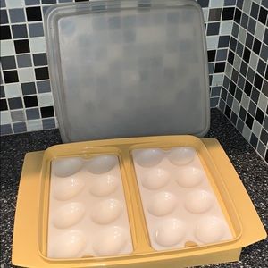 Vintage Tupperware deviled egg holder yellow